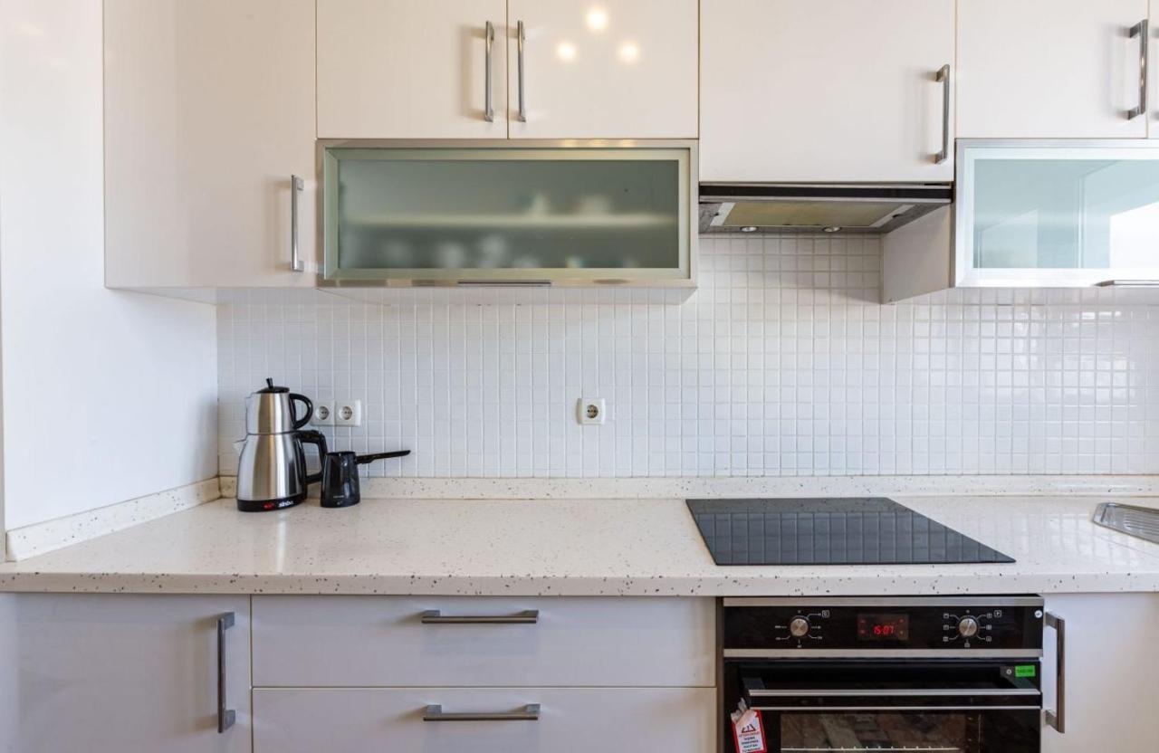 Lovely Flat With Great Location In Sisli Istanboel