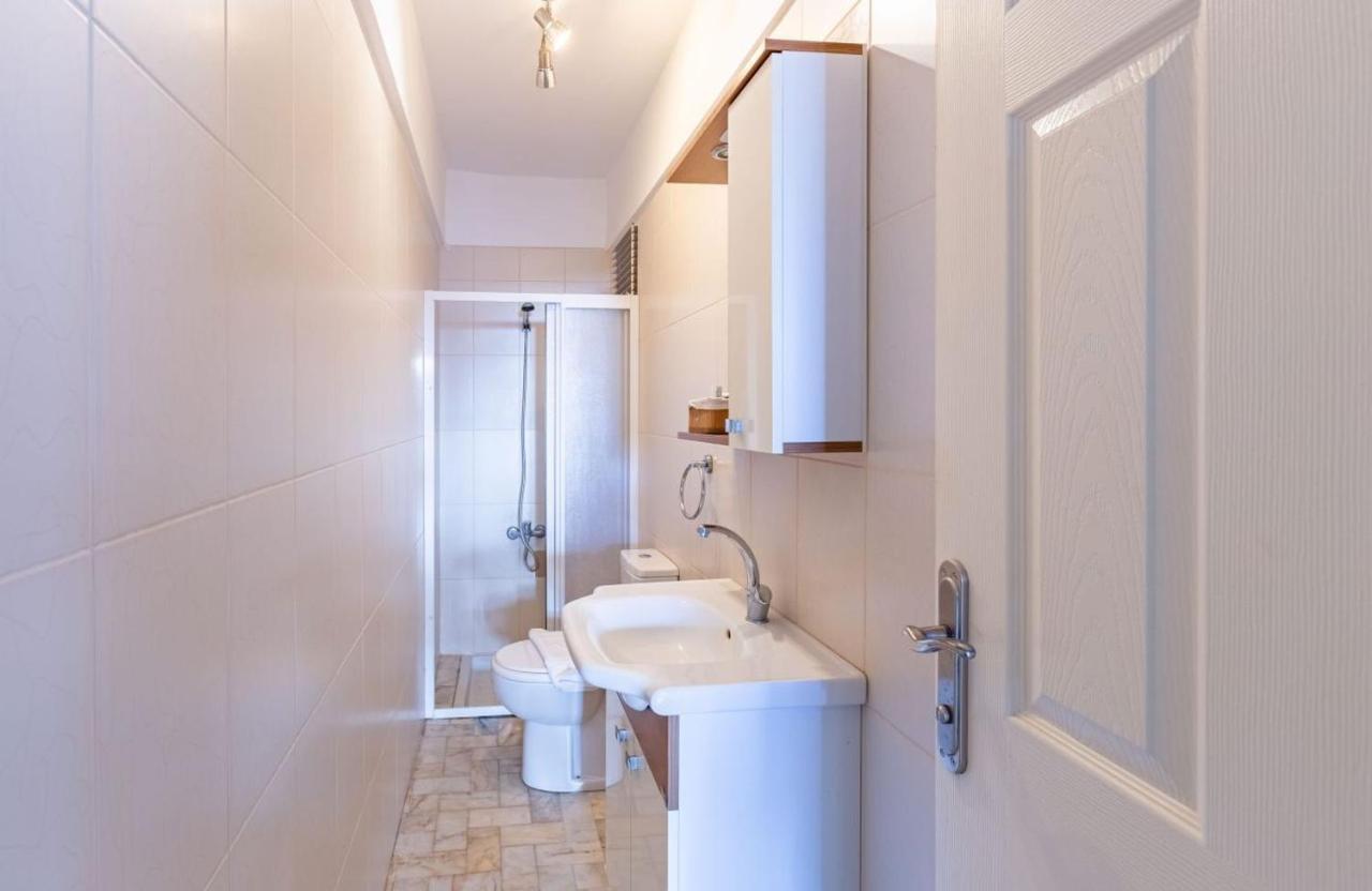 Lovely Flat With Great Location In Sisli Appartement